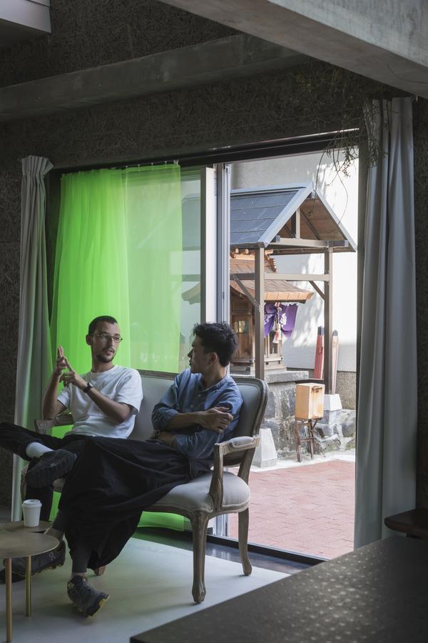 The Blend Inn - Studio Osaka Bagian luar foto